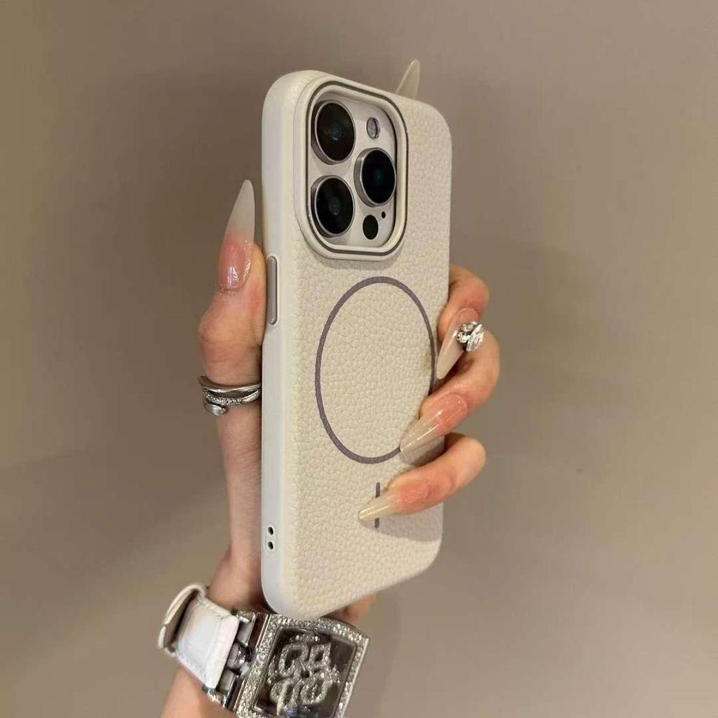 Pouzdro z PU kůže se vzorem liči s magnetickým uzávěrem pro iPhone 16 15 14 Plus 13 12 11 Pro Max pro bezdrátové nabíjení Magsafe, měkký kryt