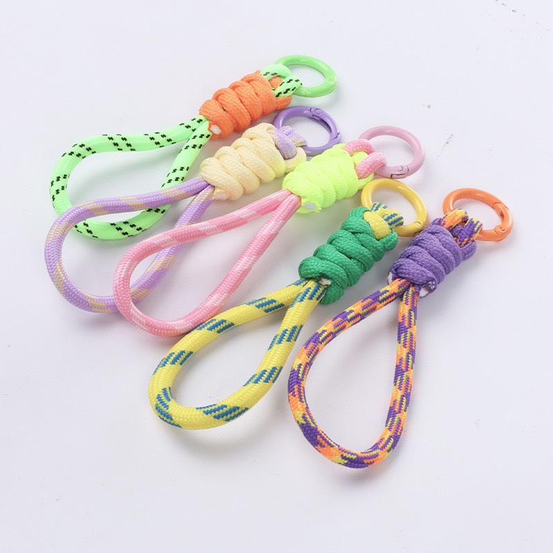 Double-Layer Woven Keychain Bag with Carabiner Pendant for DIY Hanging