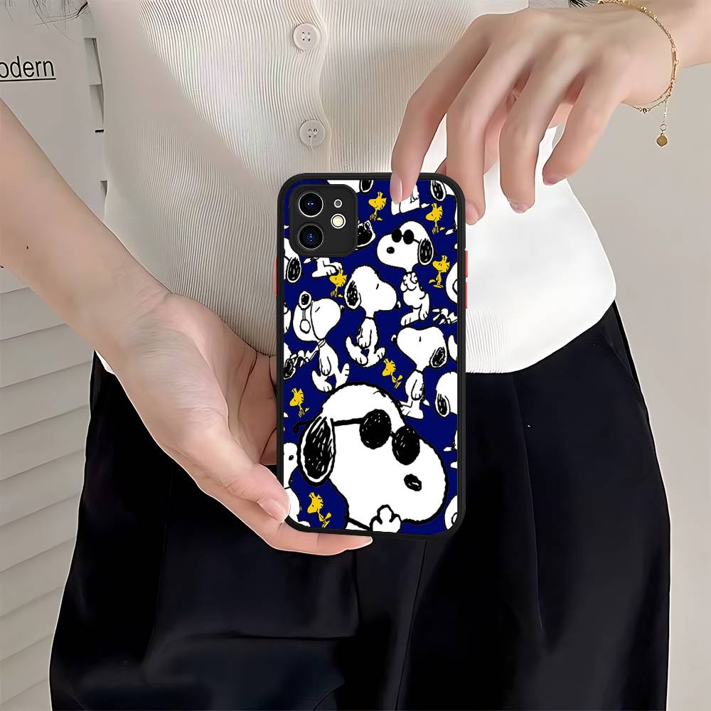 Cute Cartoon S-Snoopys For IPhone 16 15 14 13 12 11 Pro Max X XS MAX Plus Translucent Black Phone Cover