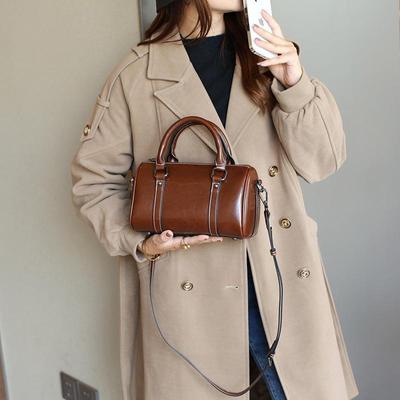 2025 Boston Pillow Bag für Damen aus echtem Leder – Messenger-Tasche aus gewachstem Rindsleder in klassischer Textur