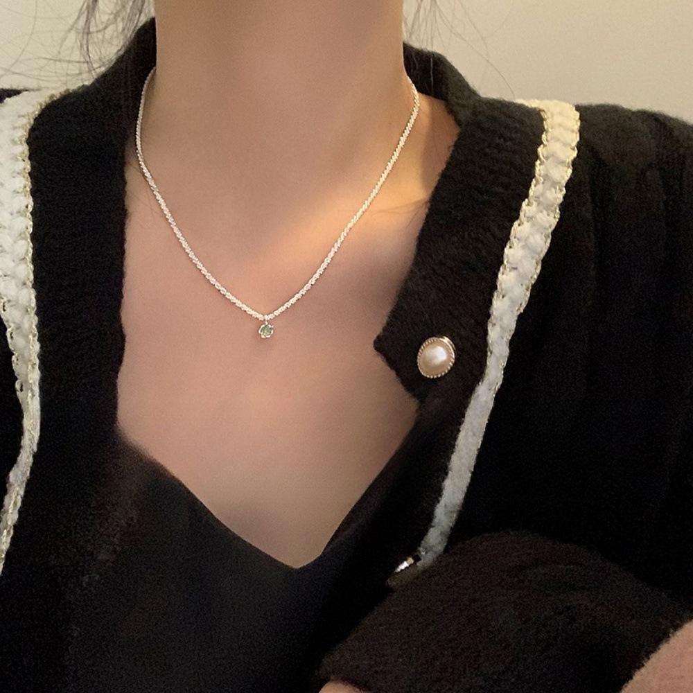 Sparkling zircon pendant necklace Internet celebrity temperament collarbone chain accessories
