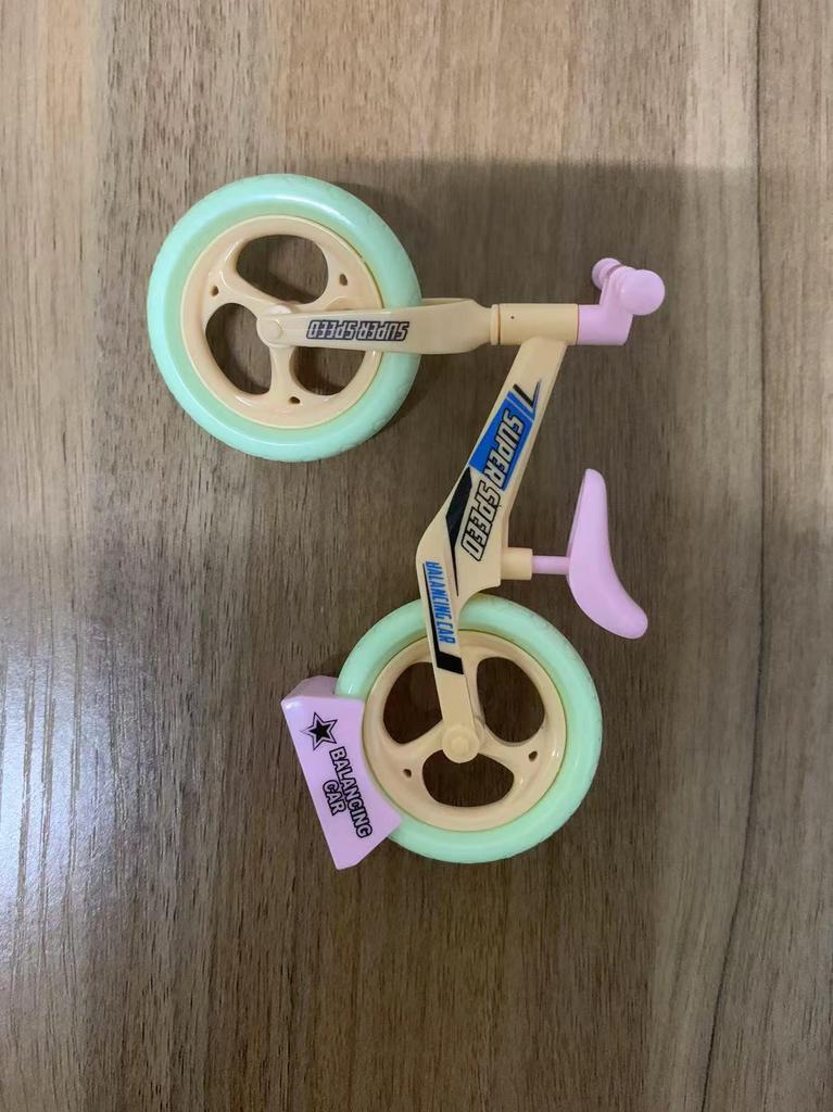 DIY Mini Bicycle Keychain Ornament