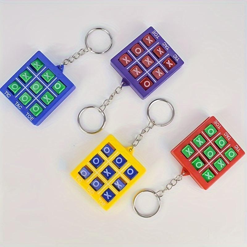 4PCS Keychain Chess OX Game Key Chain Pendant Lightweight Portable Puzzle Game Key Ring for Children Adults