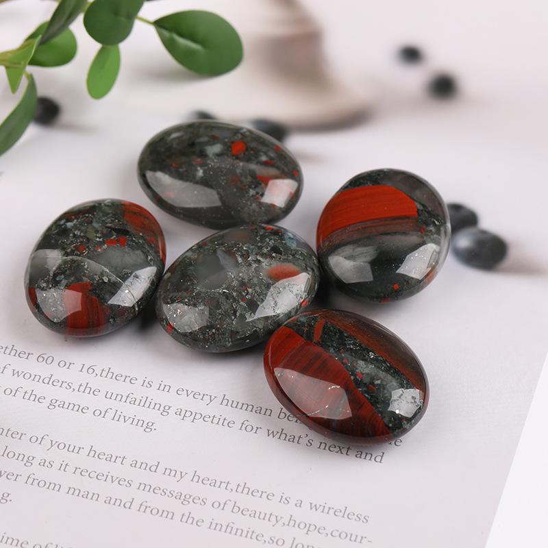 Natural Raw Crystal Hot Compress Stone: Beauty Massage SPA Essential Oil Desktop Ornament