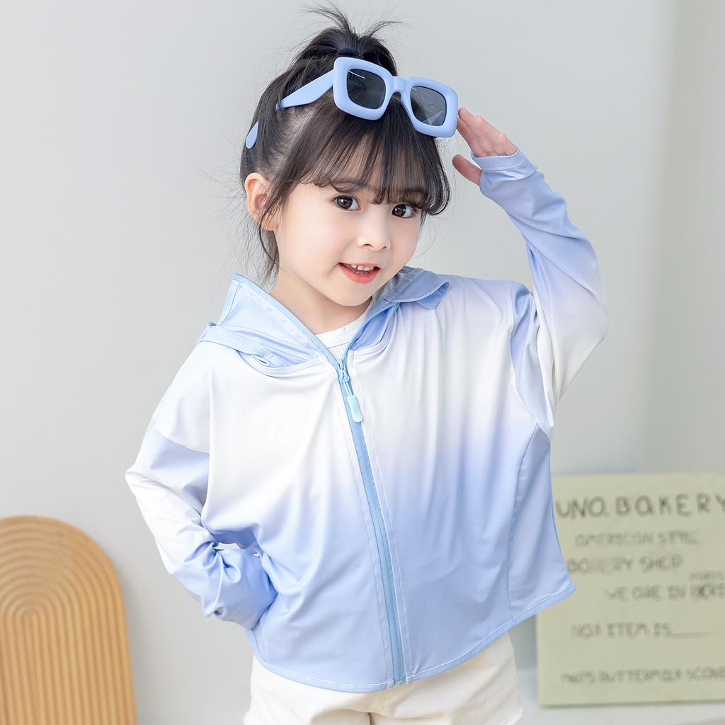 Kids Fashion Summer Gradient Sun Protection Jacket UPF50+ UV Protection Lightweight Breathable Outdoor Sun Hoodie for Boys and Girls
