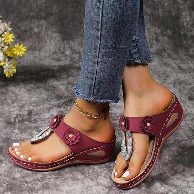 Fashion Fashion Crystal Platform Flip Flops Women Clip Toe Soft Sole Sandals Woman Summer 2024 Floral Non-Slip Med Heels Beach Slippers