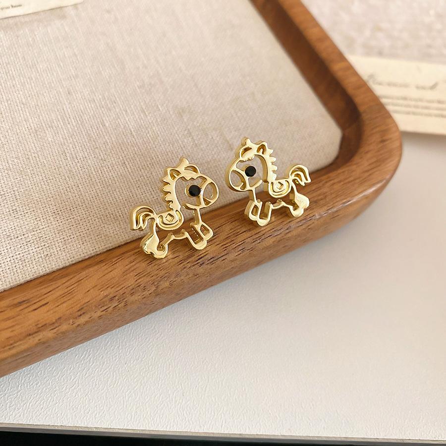 Zircon red natal year pony earrings light luxury stud earrings exquisite cute earrings
