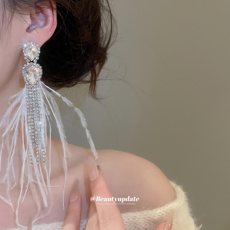 Silberne Strass-Inlay Wassertropfen Feder Quaste Ohrstecker, Glänzende Fee Koreanischer Stil Ohrschmuck für Damen.
