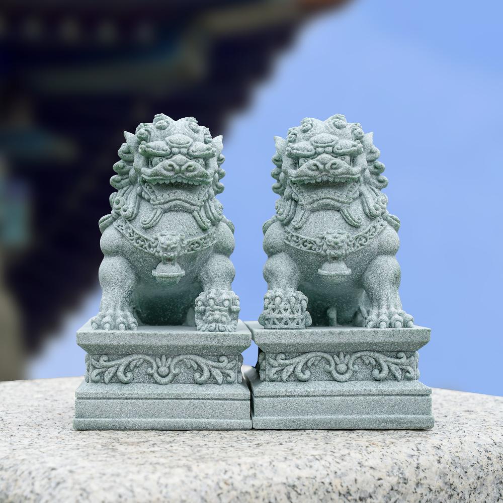 Chinese small stone lion ornaments miniature scene attracting wealth national style ornaments green sandstone desktop ornaments