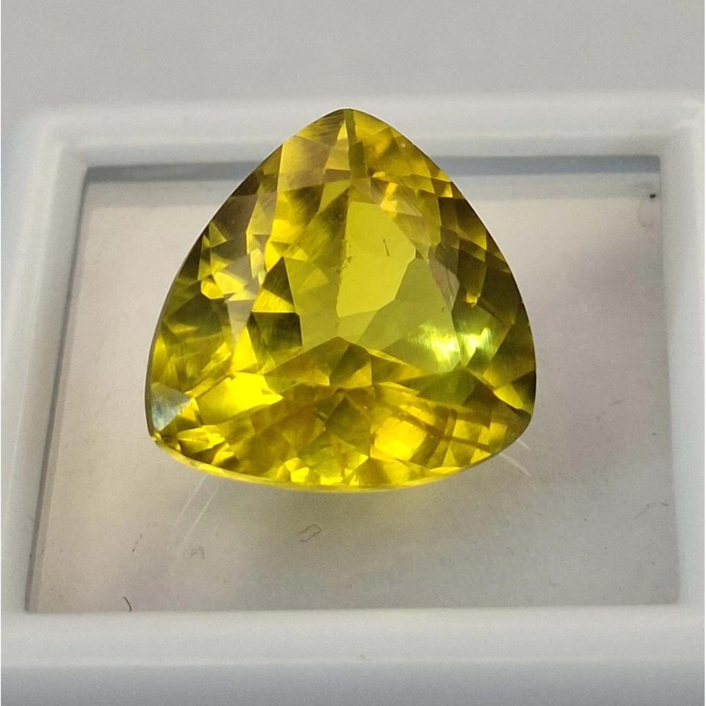 Natural Yellow Sapphire Rk 454 Trillion Cut 11-13 Ct Stunning Gemstone