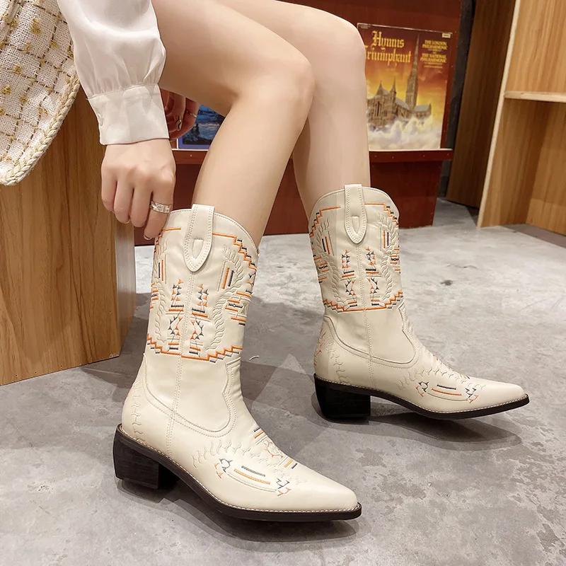 2024 British Middle Heel Pointed Boots Women Embroidery Retro Mid-calf Knight Boots Casual Western Cowboy Botas Versatile Shoes