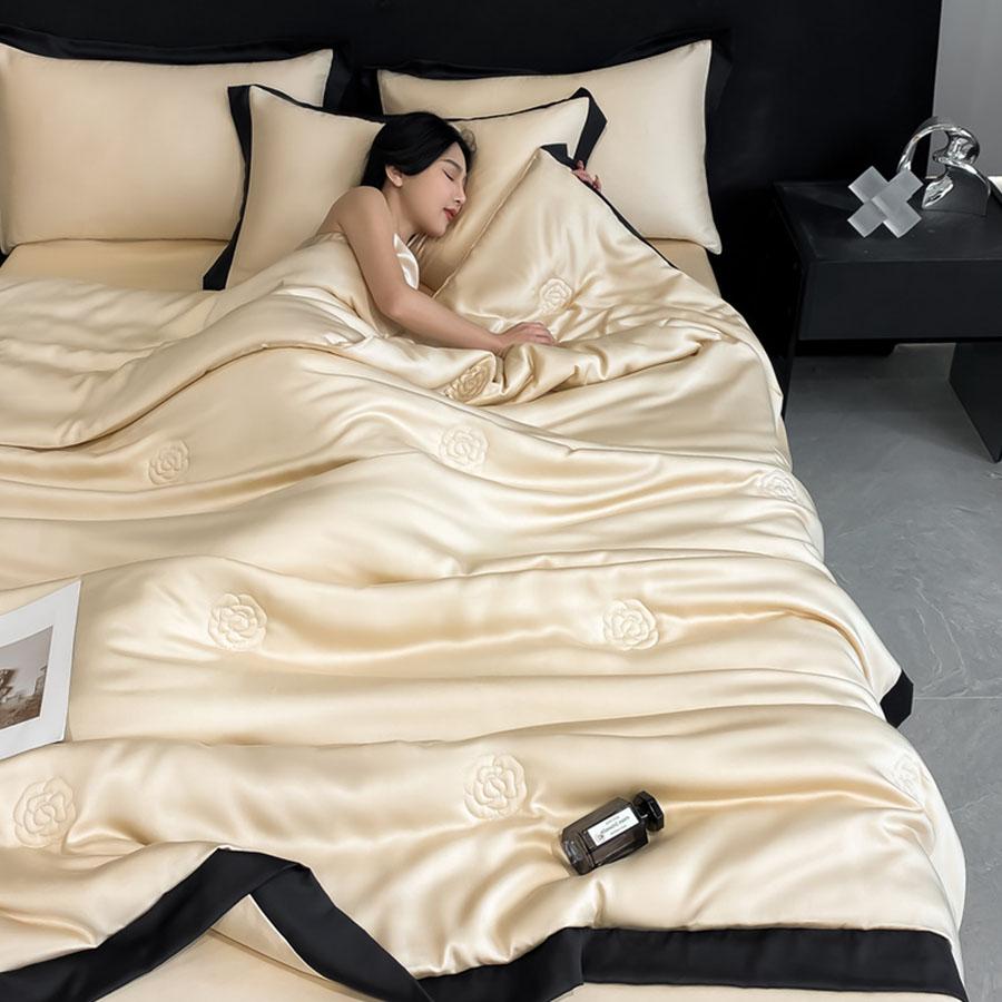 

Новое простое летнее одеяло Делюкс, однотонное одеяло с кондиционером, двухстороннее одностороннее стеганое одеяло высокого качества 150x200cm