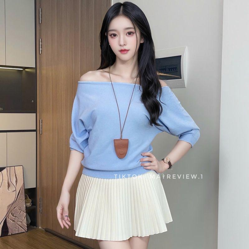 

Women s Off-the-Shoulder Blue Knit Top - Slim Fit, Chic, Five-Sleeve, Sweet & Spicy Style for 2025 Spring/Summer Collection. XXL