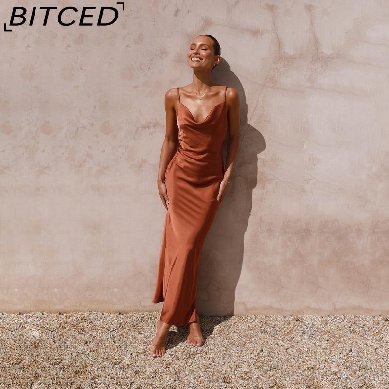 BITCED Women's Spring/Summer Strapless Deep V-Neck Slim-Fit Urban Chic Solid-Colour Dress
