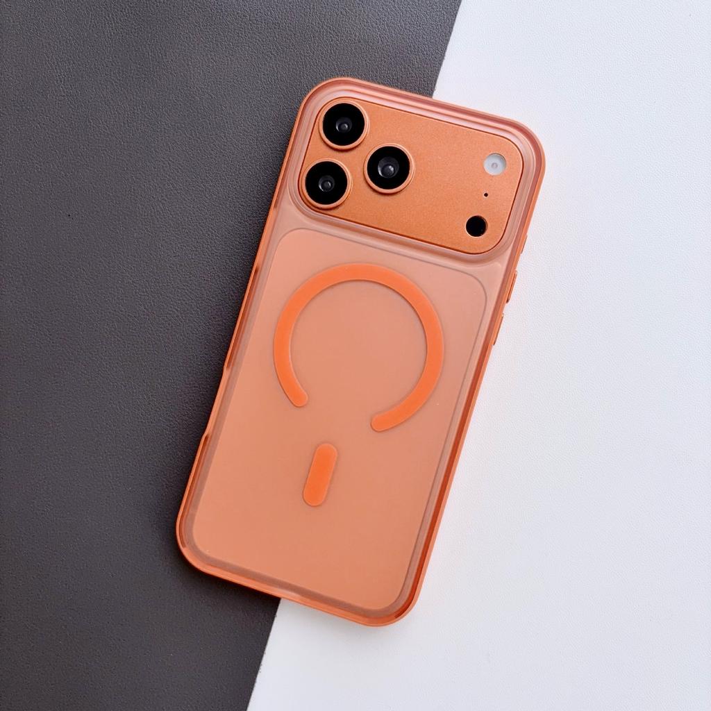 Applicable To Apple 17Promax Mobile Phone Case, Skin-sensitive Magnetic Suction iPhone16PM Simple and Transparent 15 Anti-drop Protective Case