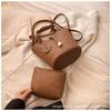 Retro Portable Bucket Bag Women's 2025 New Fashion Versatile Messenger Bag Popular Single Shoulder Commuter Bag