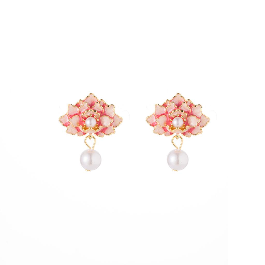 Holiday Wind Sweet French Earrings Women'S Pearl Summer Flower Stud Earrings Niche Exquisite Design Fashion Earrings