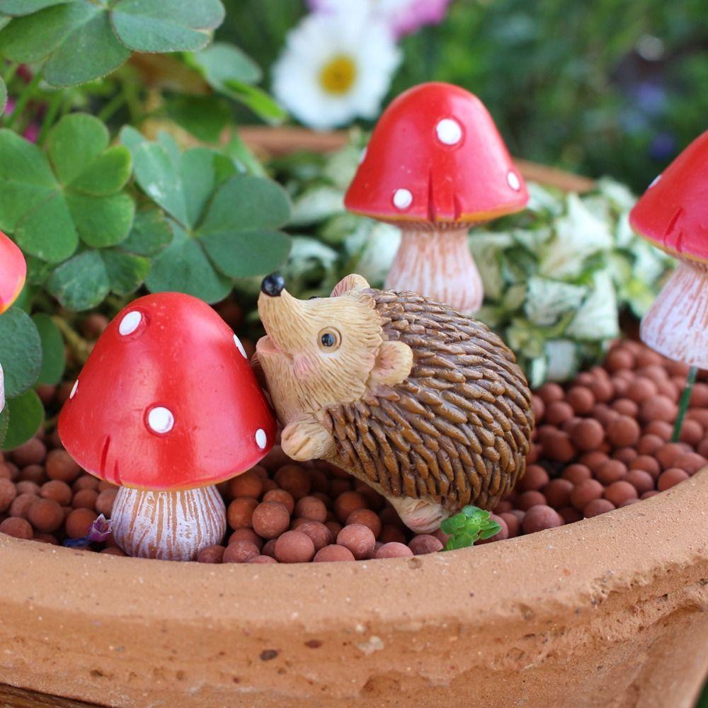7pcs Cute Animal Sculpture Resin Garden Miniatures Figurine Hedgehog Mushroom Statue  Courtyard