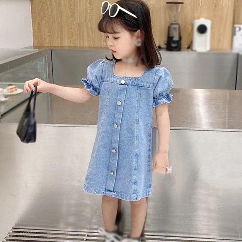 Gonna estiva da bambina con scollo quadrato e gonna in denim per bambini