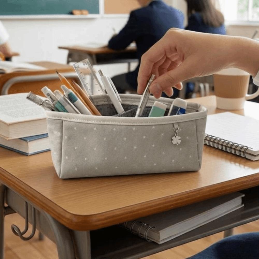 Large Capacity Portable Pencil Pouch Zipper Pencil Bag Simple Aesthetic Makeup Bag Back To School