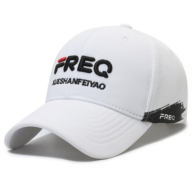 

New casual fashion versatile men s and women s mountaineering baseball caps белый