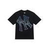 MLB Monogram Series New York Yankees SS24 Gradient Large Logo Printed T-Shirt Unisex T-Shirt Black 3ATSM1643-50BKS