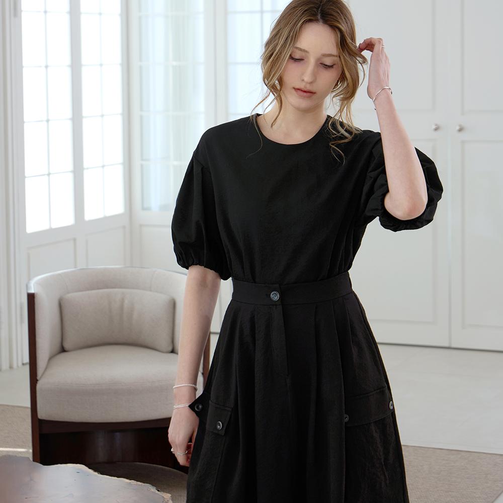 KELLY DONAHUE Wrinkle Volume Round Blouse Black