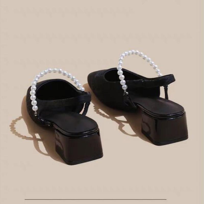 Модные белые каблуки для женщин 2024 года — фото 6