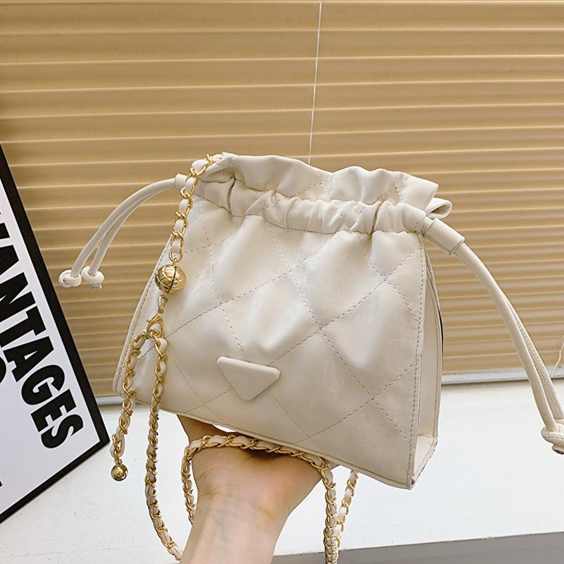 Stylish 2024 Summer New Arrival Women's Single Shoulder Bucket Bag In Chic Colors