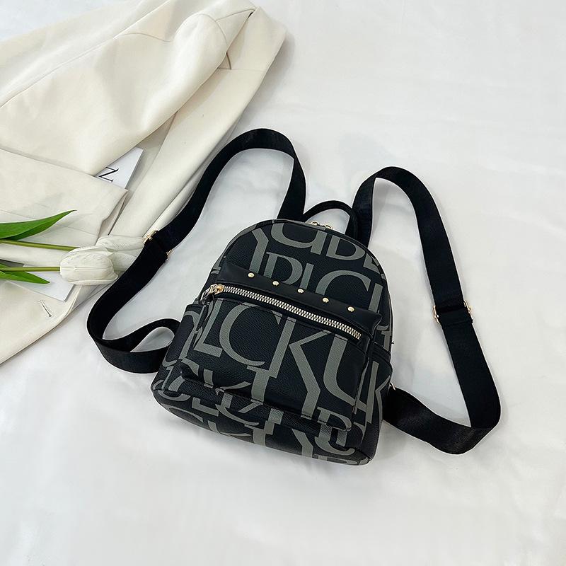 

Классическая модная сумка 2025 года, новая тенденция, женская сумка-мессенджер из искусственной кожи, темпераментная универсальная сумка с принтом, сумка через плечо чёрный