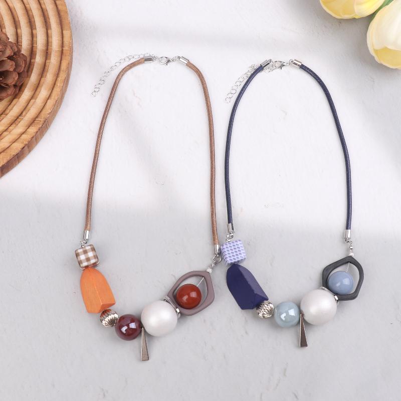 Beaded Geometric Short Sweater Chain Women Light Luxury Personalized Versatile Necklaces Fashion Jewelry Gift