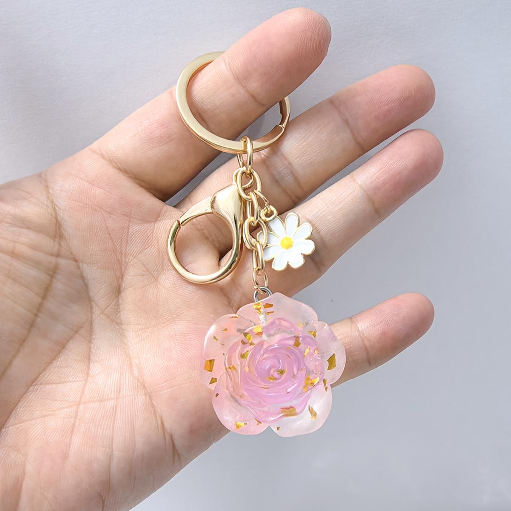 Rose Keychain Simple Daisy Pendant Keychain Floral Bag Accessories Couple Family Keychain Pendant