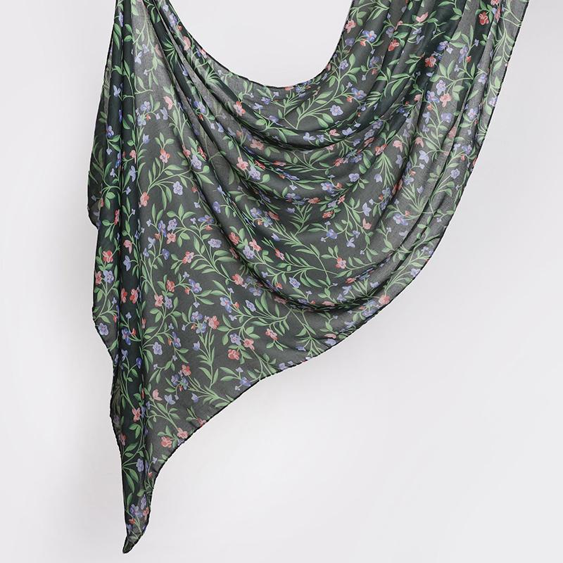Watercolour Floral Printed Modal Breathable Light Weight Soft Cotton Rayon Viscose Woven Modal Muslim Women Shawl Hijab Scarf
