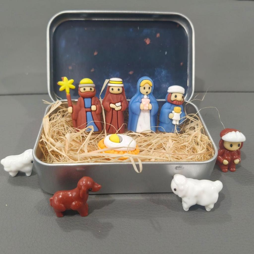 Mini Christmas Nativity Set in Tin Box, Mini Christmas Trough Set