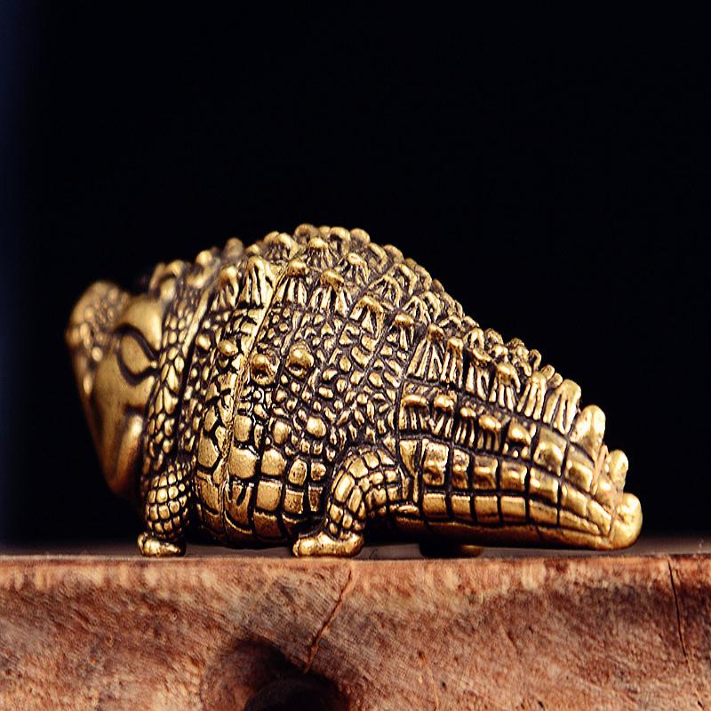 Statua di Coccodrillo in Bronzo Antico Ornamenti per la Casa Figura di Animale in Rame Retrò Feng Shui Decorazioni per Attività Artigianato