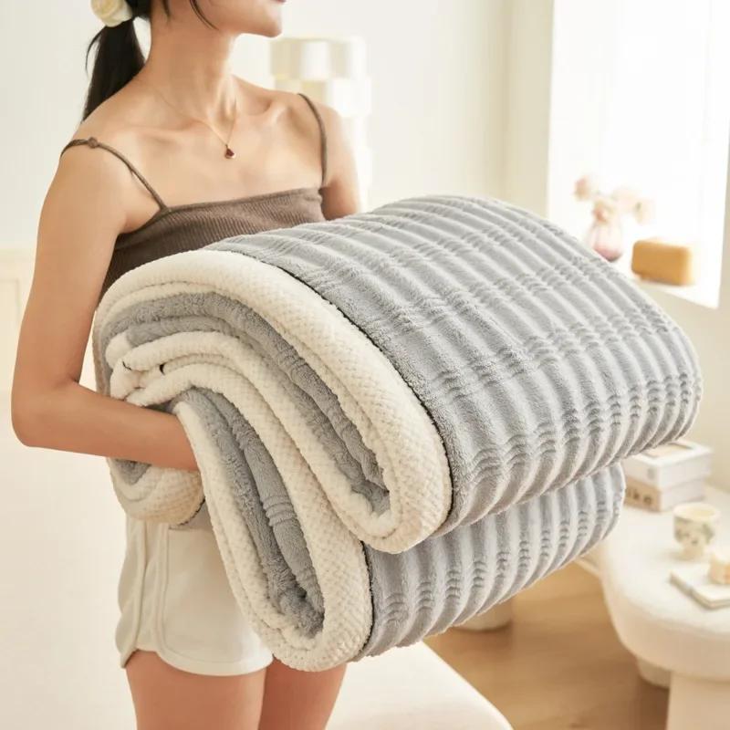 

2024 new 350g full extinction wave jacquard blanket Class A thickened winter coral fleece shawl blanket sofa small blanket 100x150cm 1pcs срібло сірий колір