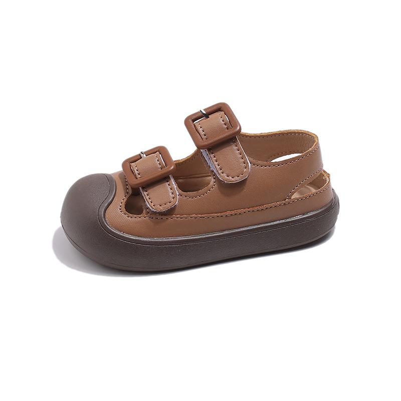 

Детские сандалии с закрытыми носками, сандалии с защитой от ударов для мальчиков и девочек, с полостью, с пряжкой, однотонные детские летние пляжные туфли 2024 года, новинка 23 хаки