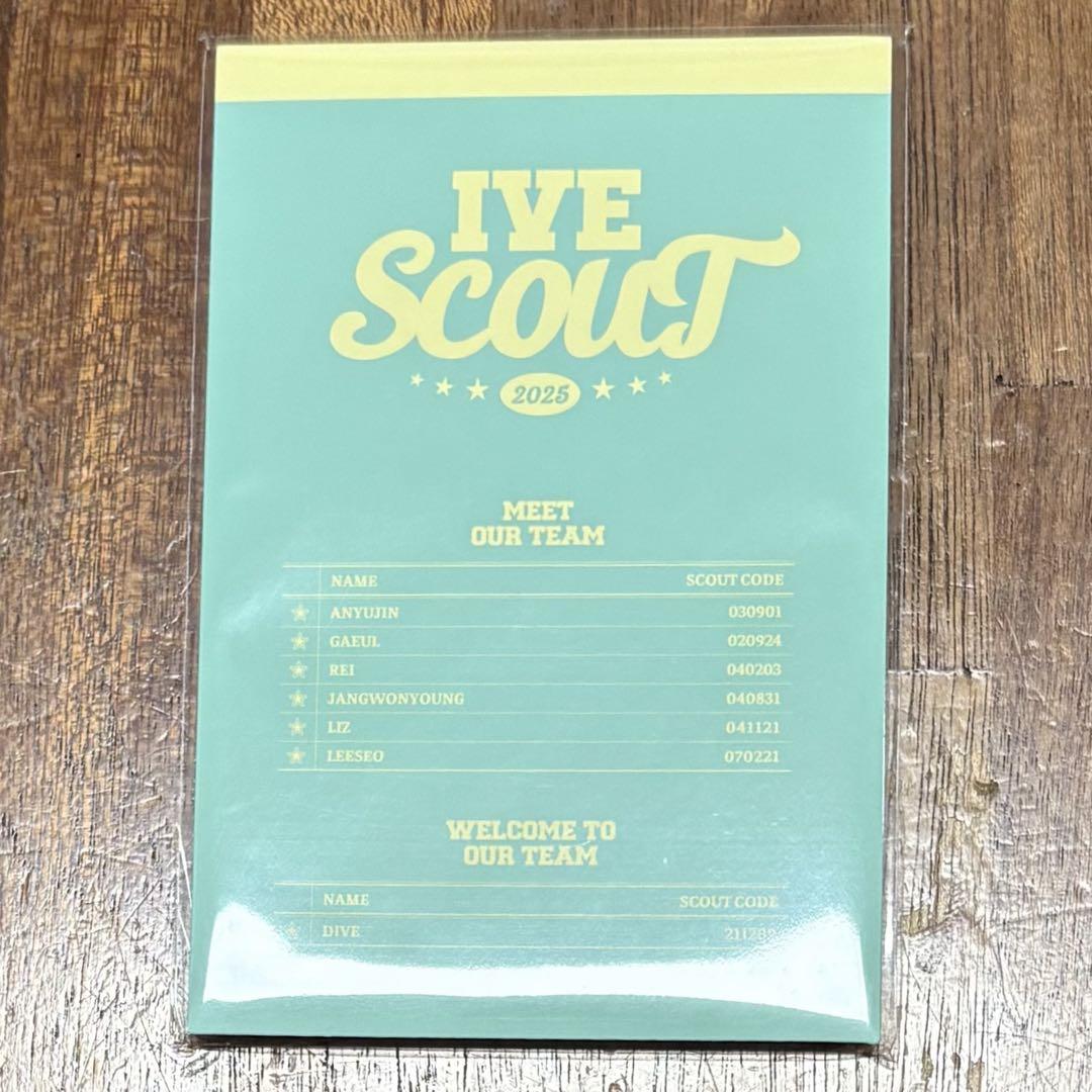 

[USED] IVE SCOUT Seoul Fancon MD Postcard Book