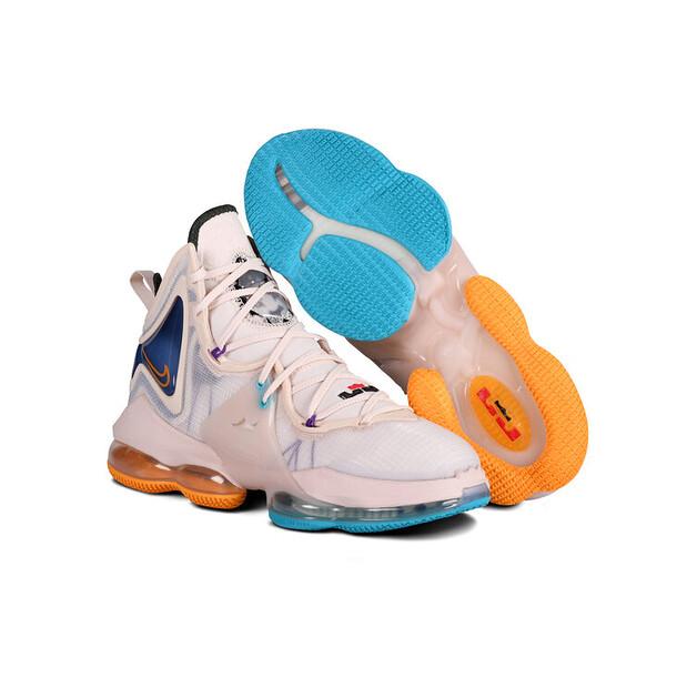 Кроссовки Nike DC9339-200