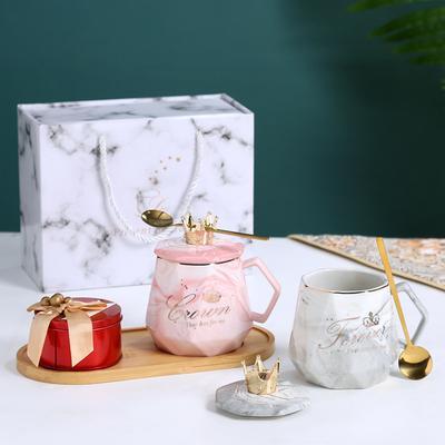 Conjunto Caixa de Presente Caneca Dupla para Casal Diamante Mármore Presente Lembrancinha Estampa