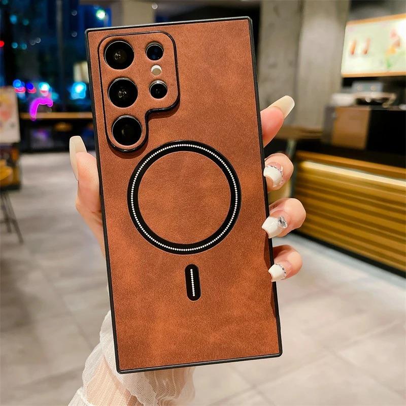 

Кожаный чехол с беспроводной зарядкой для Samsung Galaxy S24 S23 S22 S21 Ultra Plus, матовый мягкий магнитный чехол MagSafe Allround для камеры, чехол for Galaxy S21 Ultra коричневый