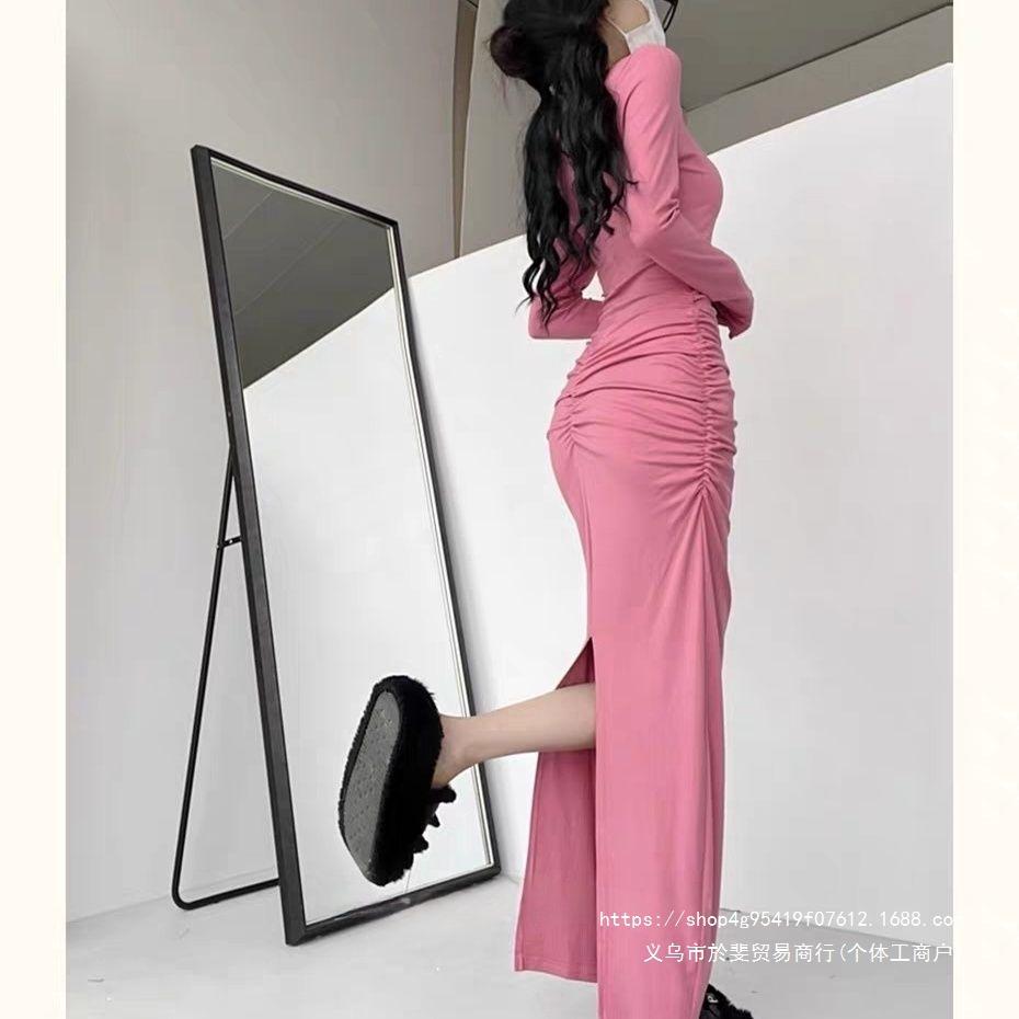 Pure desire sexy hottie low neck slim fit slim and thin pleated bottom skirt back split hip skirt long sleeve fishtail dress