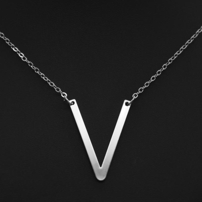 Kvinne 26 engelske bokstaver Ornament Ripple Chain Personlig brevkjede