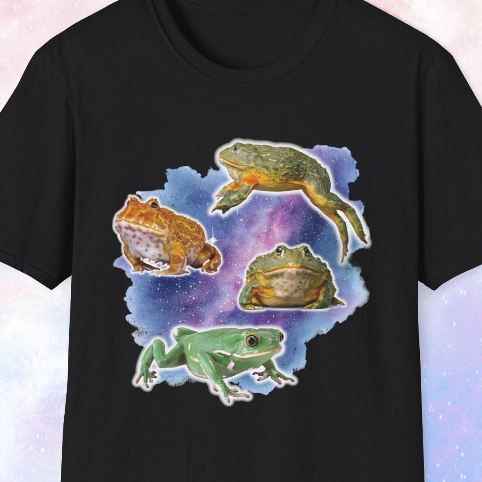 Space Frogs Shirt, Gift for Frog Owner, Cute Frog Print, Frog Shirt, Funny Frog Tshirt, Frog Gift, Weird Shirt, Retro Design, Vintage Shirt L