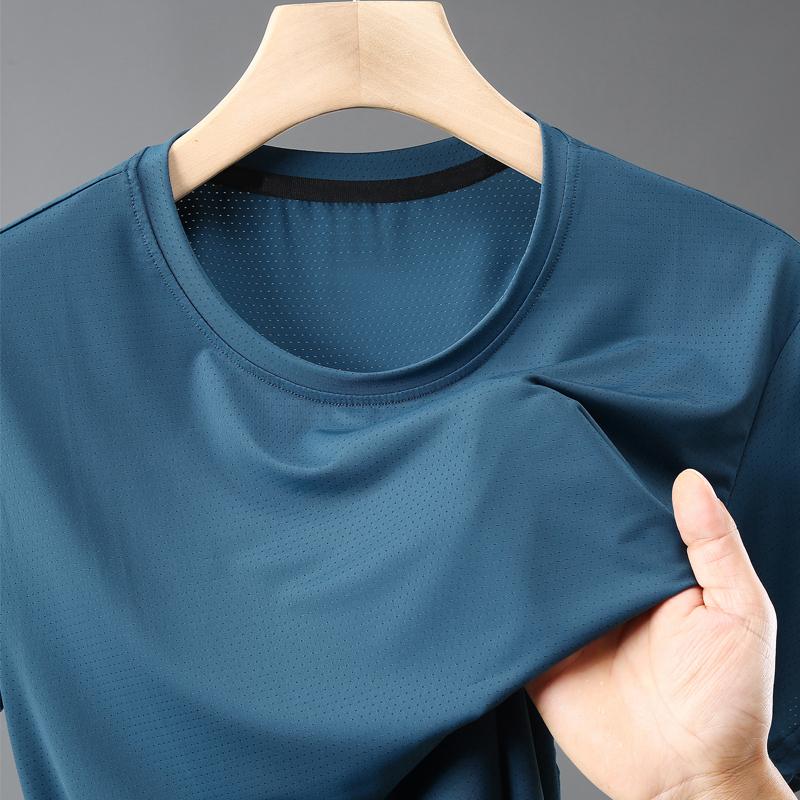 Men's Plus Size Quick Dry T-Shirt, Mesh Breathable High Elastic Short Sleeve Sport Tee (XL-5XL)