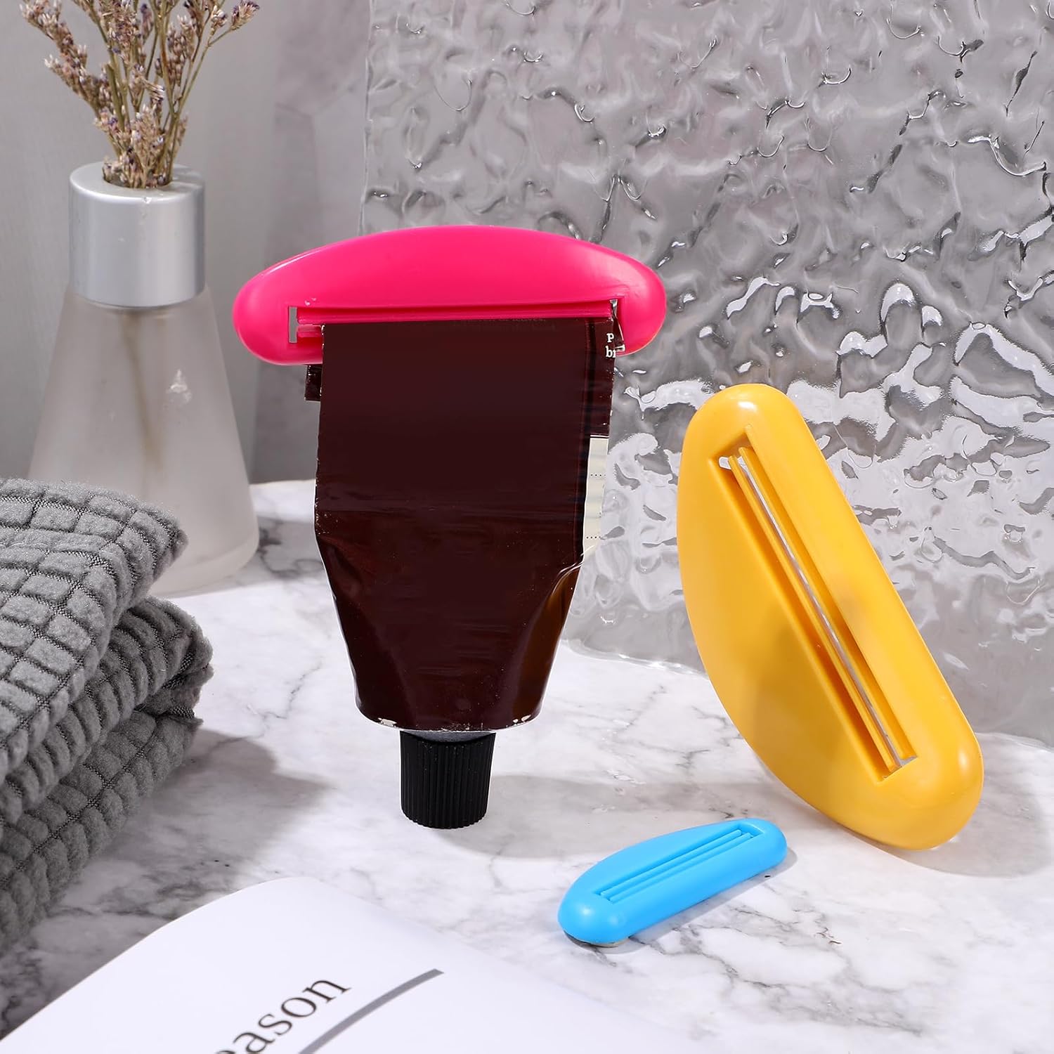 18pcs Toothpaste Squeezer Plastic Tube 3 Sizes Toothpaste Squeezing Tools