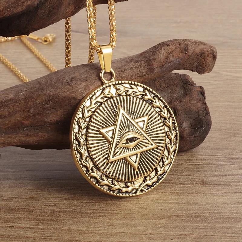 Rotating Eye of Horus Necklace for Men Retro Egyptian Amulet Pendant