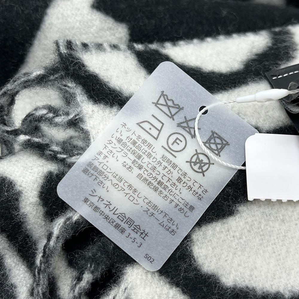 Chanel Camellia CC Mark Large Format Muffler Scarf Cashmere Black/White Unused