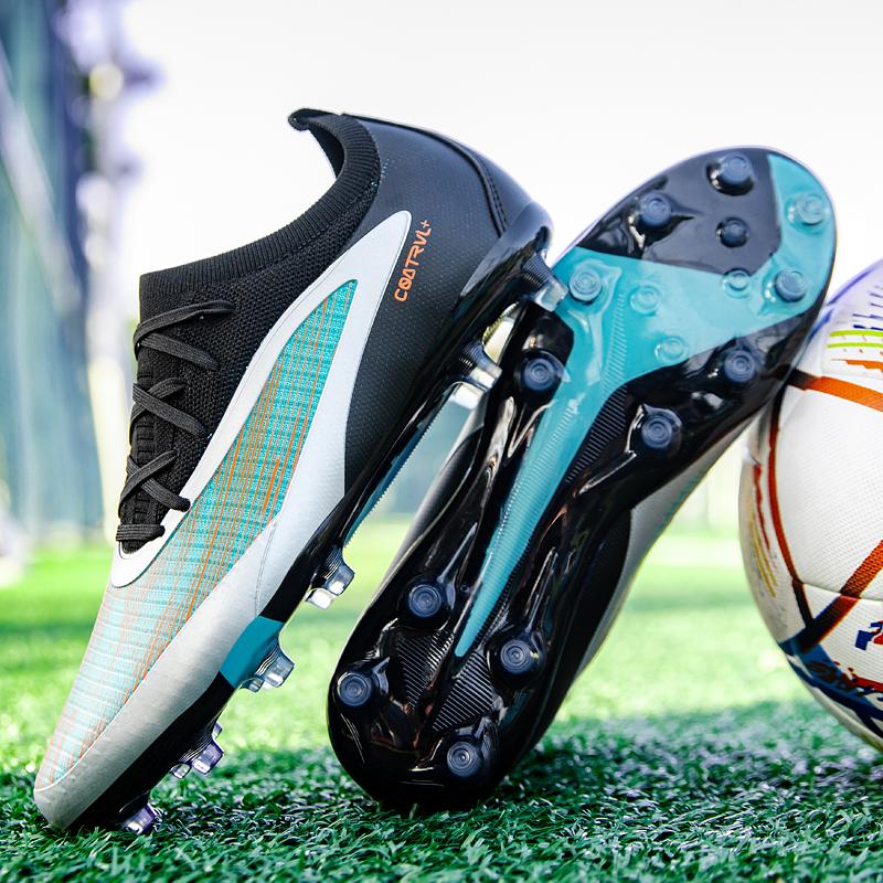Men New FG Football Boots Sneakers Top Quality Ultralight Breathable Field Comfortable Male Soccer Shoes Outdoor Football Shoes
