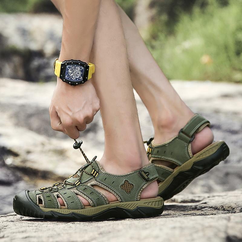 Fashion Outdoor Hollow Ventilation High Quality Leather Men's Sandals Casual Handmade Comfortable Fashion Soft Large Size Beach Sandals